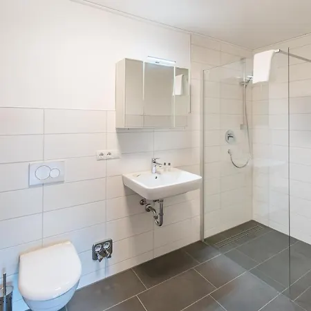 Moderne Direkt Am Wasser Apartment *