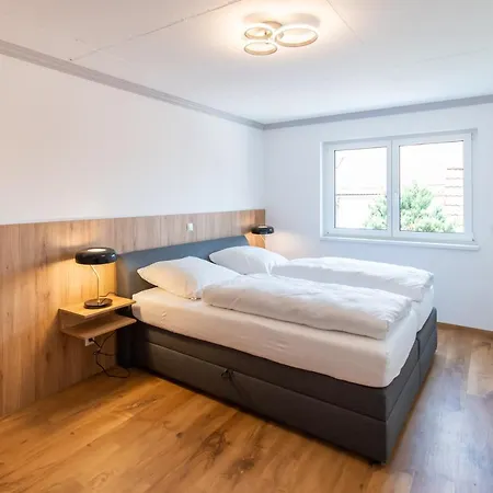 Moderne Direkt Am Wasser Apartment *